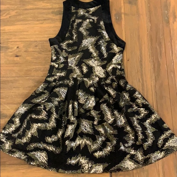 Sequin sleeveless dress - Picture 4 of 4